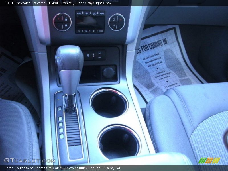 White / Dark Gray/Light Gray 2011 Chevrolet Traverse LT AWD