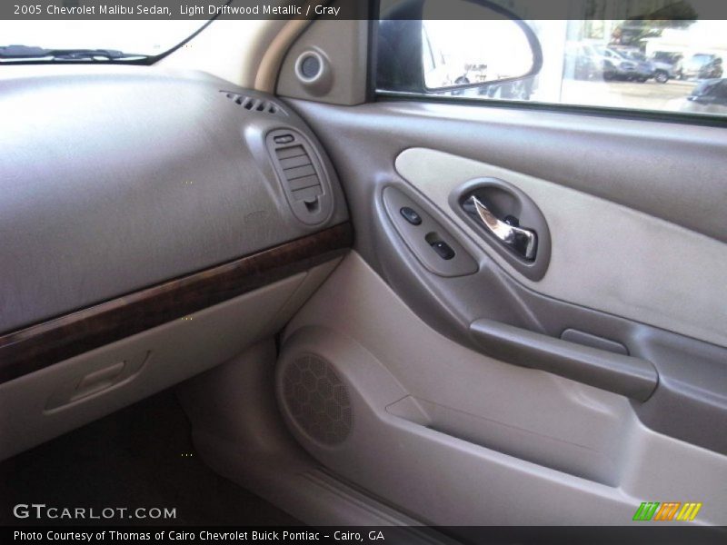 Light Driftwood Metallic / Gray 2005 Chevrolet Malibu Sedan