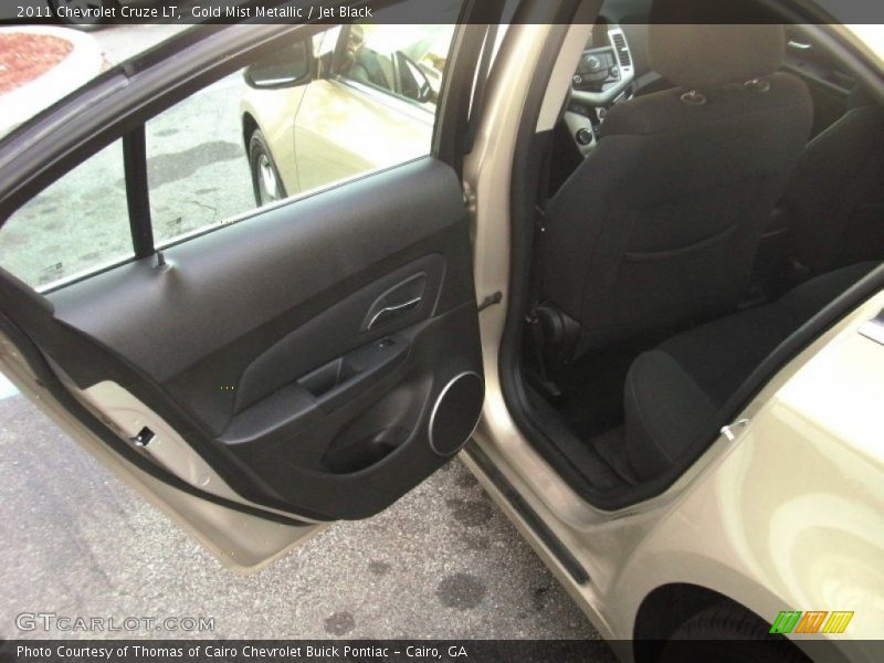 Gold Mist Metallic / Jet Black 2011 Chevrolet Cruze LT