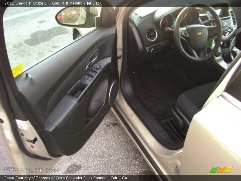 Gold Mist Metallic / Jet Black 2011 Chevrolet Cruze LT