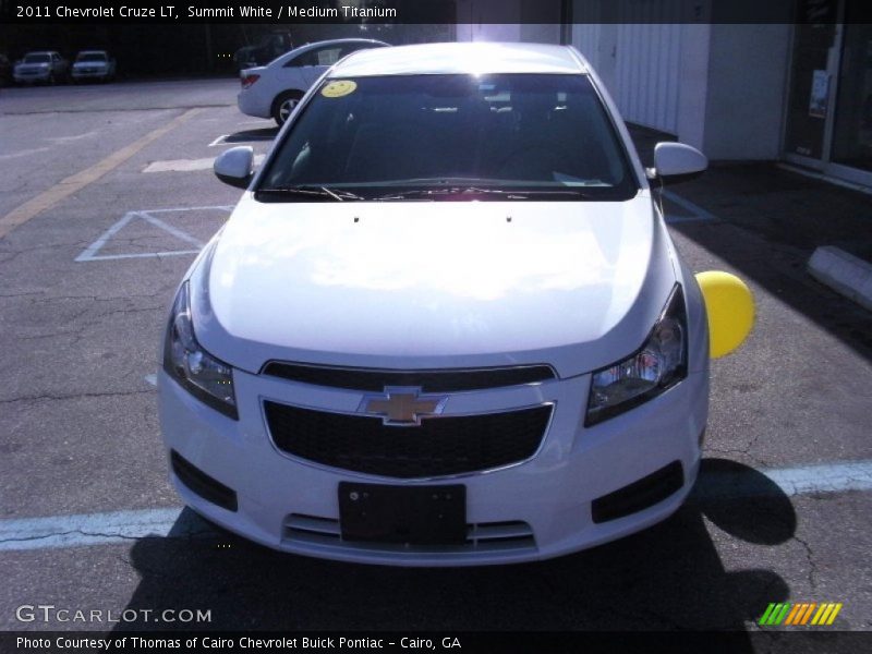 Summit White / Medium Titanium 2011 Chevrolet Cruze LT