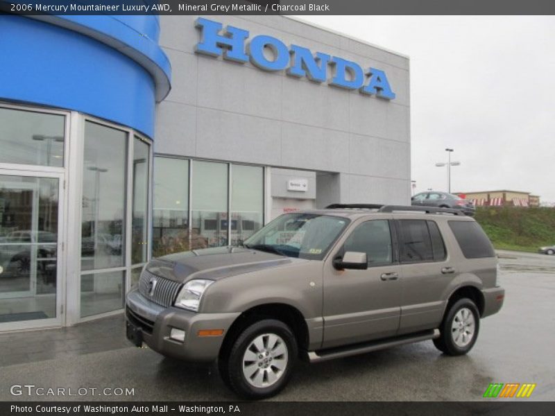 Mineral Grey Metallic / Charcoal Black 2006 Mercury Mountaineer Luxury AWD