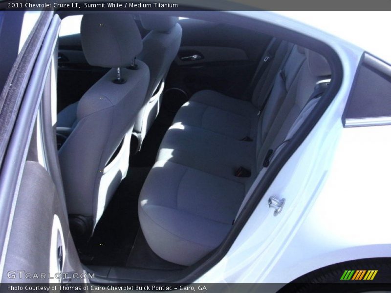 Summit White / Medium Titanium 2011 Chevrolet Cruze LT