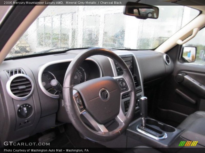 Mineral Grey Metallic / Charcoal Black 2006 Mercury Mountaineer Luxury AWD