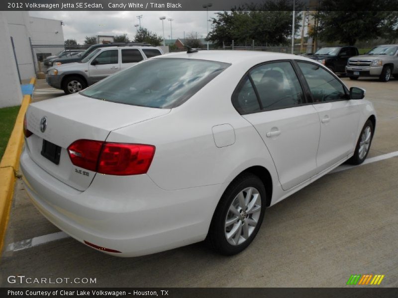 Candy White / Titan Black 2012 Volkswagen Jetta SE Sedan