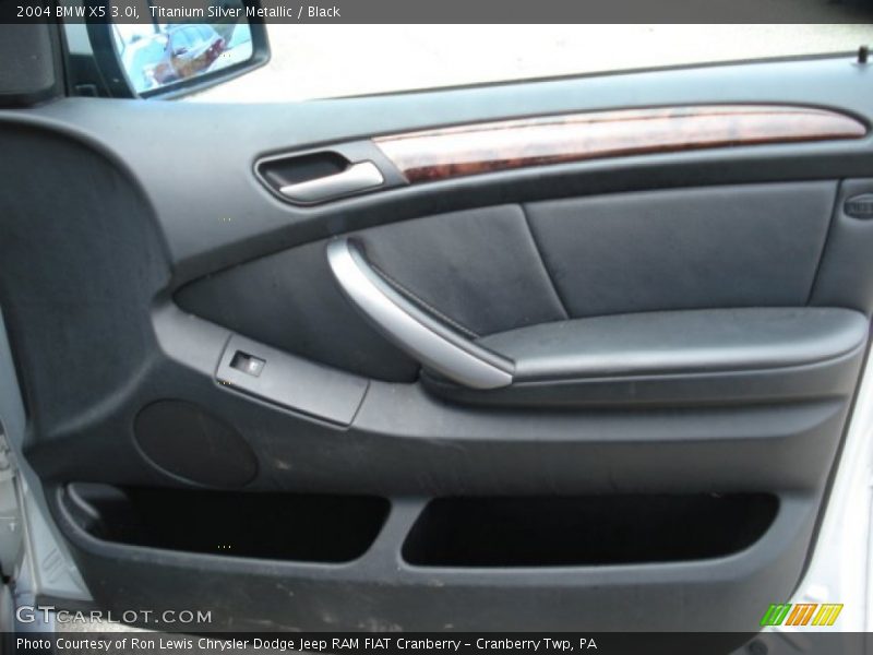 Titanium Silver Metallic / Black 2004 BMW X5 3.0i