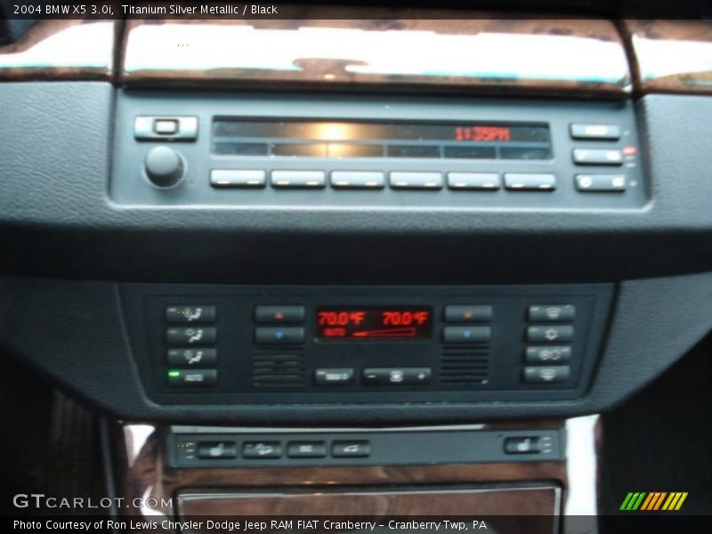 Titanium Silver Metallic / Black 2004 BMW X5 3.0i