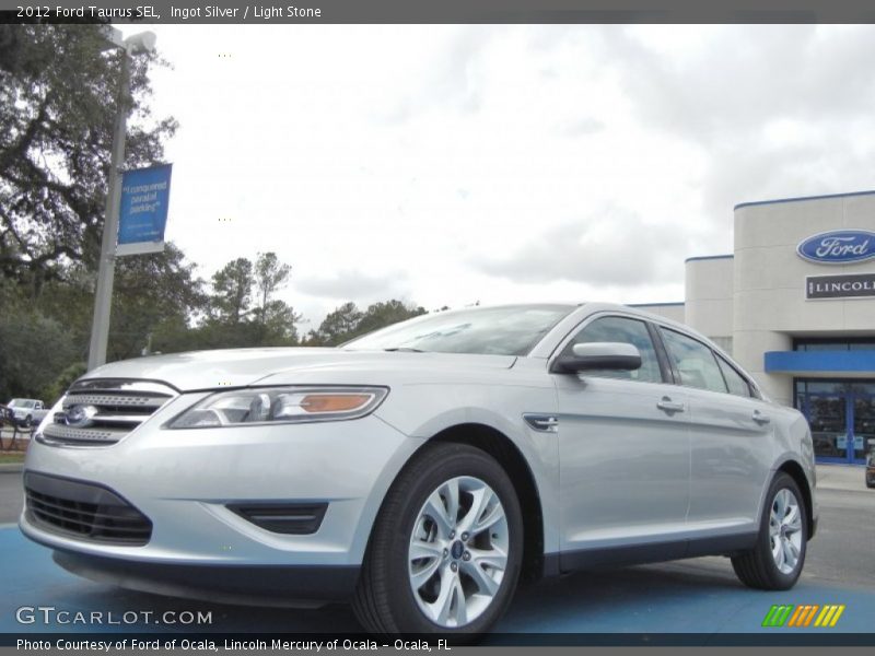 Ingot Silver / Light Stone 2012 Ford Taurus SEL
