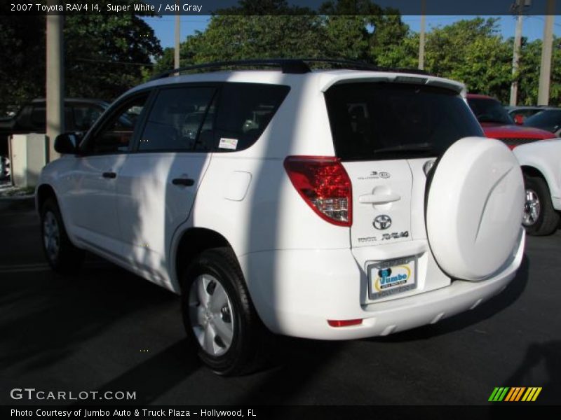 Super White / Ash Gray 2007 Toyota RAV4 I4