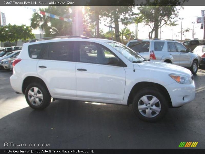 Super White / Ash Gray 2007 Toyota RAV4 I4