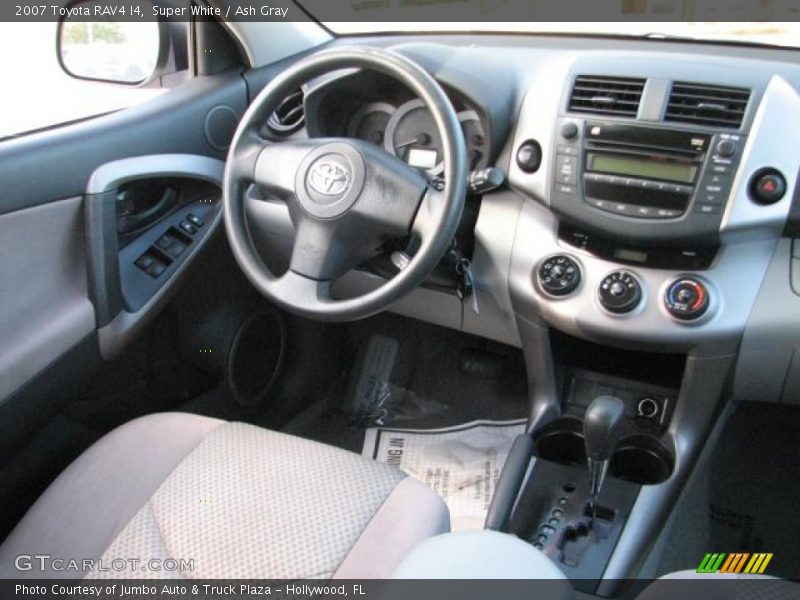 Super White / Ash Gray 2007 Toyota RAV4 I4