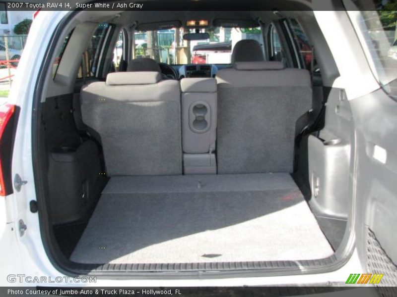 Super White / Ash Gray 2007 Toyota RAV4 I4