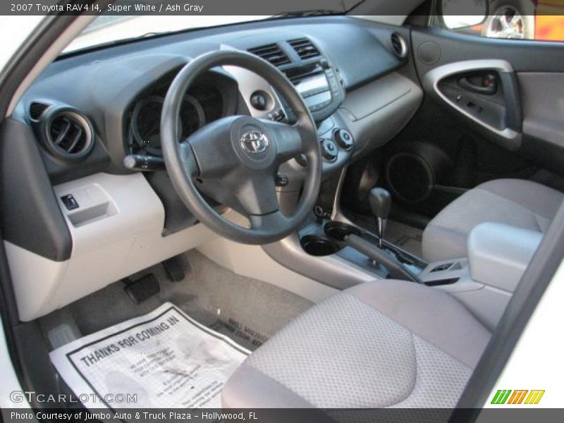 Super White / Ash Gray 2007 Toyota RAV4 I4