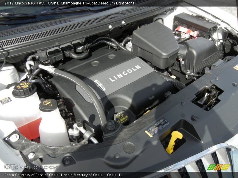 Crystal Champagne Tri-Coat / Medium Light Stone 2012 Lincoln MKX FWD