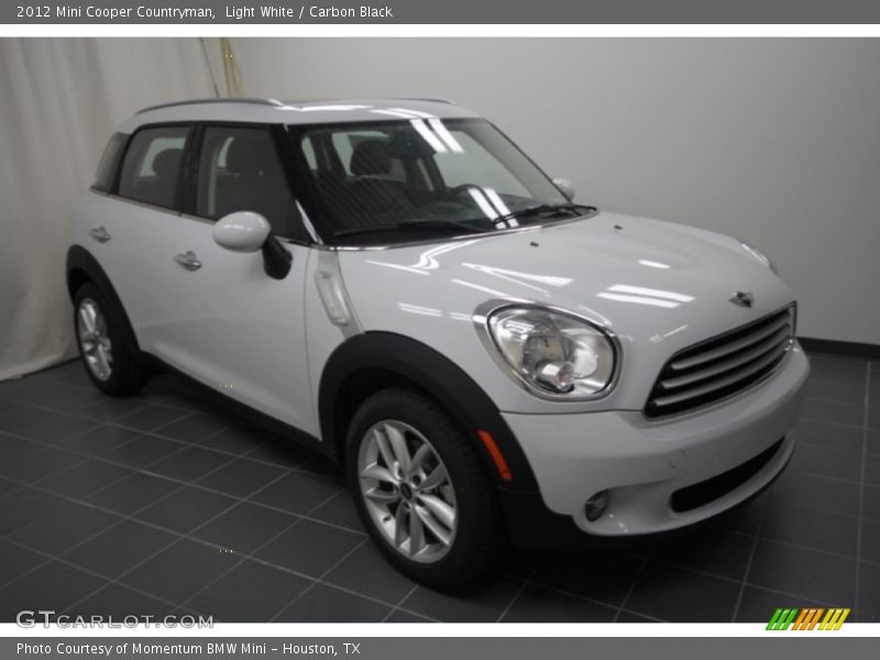 Light White / Carbon Black 2012 Mini Cooper Countryman