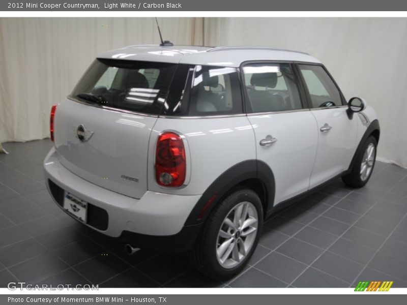 Light White / Carbon Black 2012 Mini Cooper Countryman