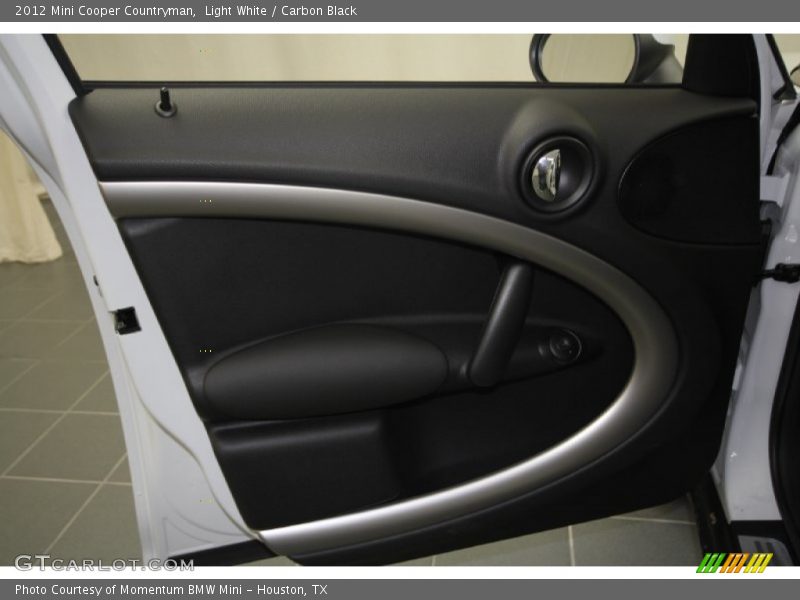 Light White / Carbon Black 2012 Mini Cooper Countryman