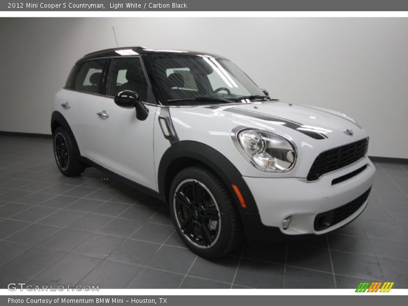 Light White / Carbon Black 2012 Mini Cooper S Countryman