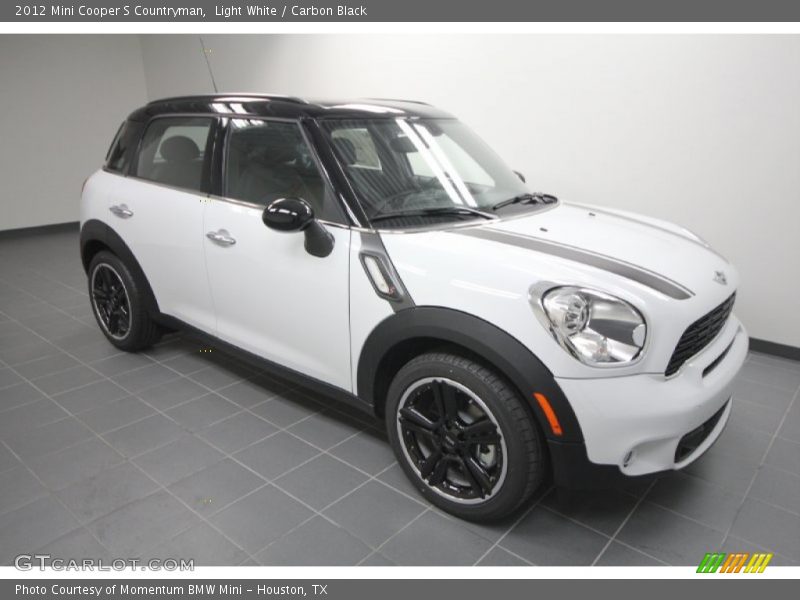 Light White / Carbon Black 2012 Mini Cooper S Countryman