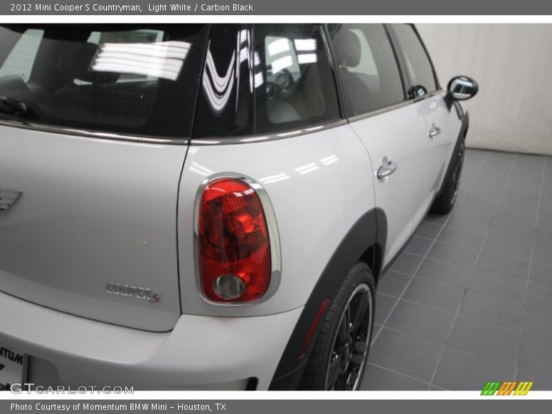 Light White / Carbon Black 2012 Mini Cooper S Countryman