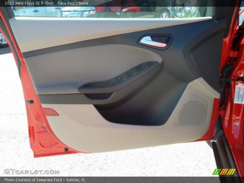 Race Red / Stone 2012 Ford Focus SE 5-Door