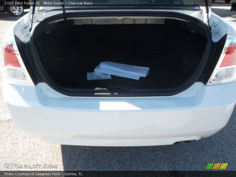 White Suede / Charcoal Black 2009 Ford Fusion SE