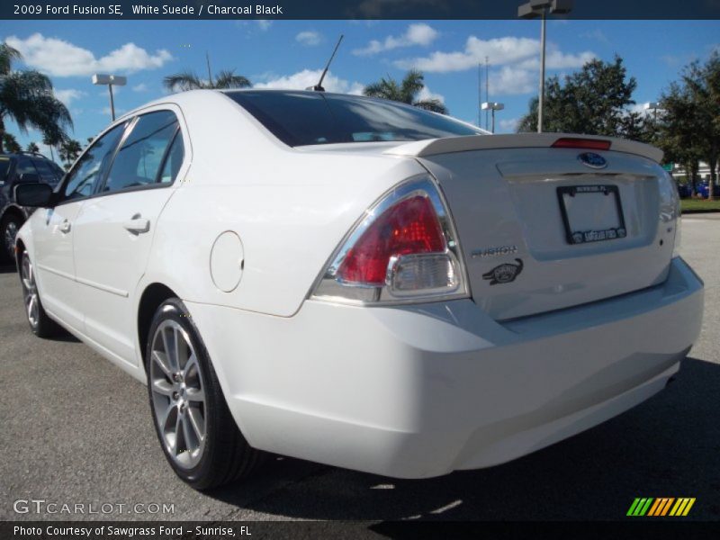 White Suede / Charcoal Black 2009 Ford Fusion SE