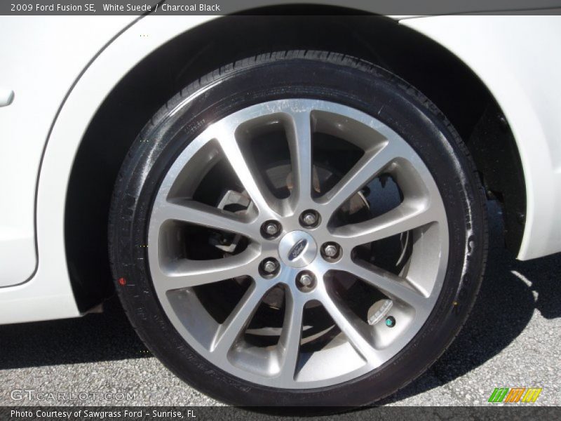 White Suede / Charcoal Black 2009 Ford Fusion SE