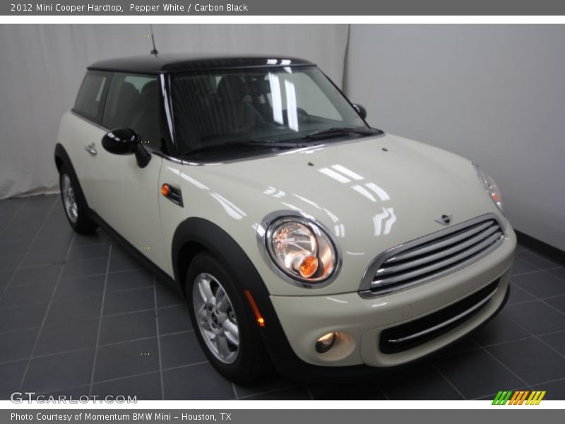 Pepper White / Carbon Black 2012 Mini Cooper Hardtop