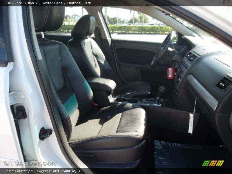 White Suede / Charcoal Black 2009 Ford Fusion SE