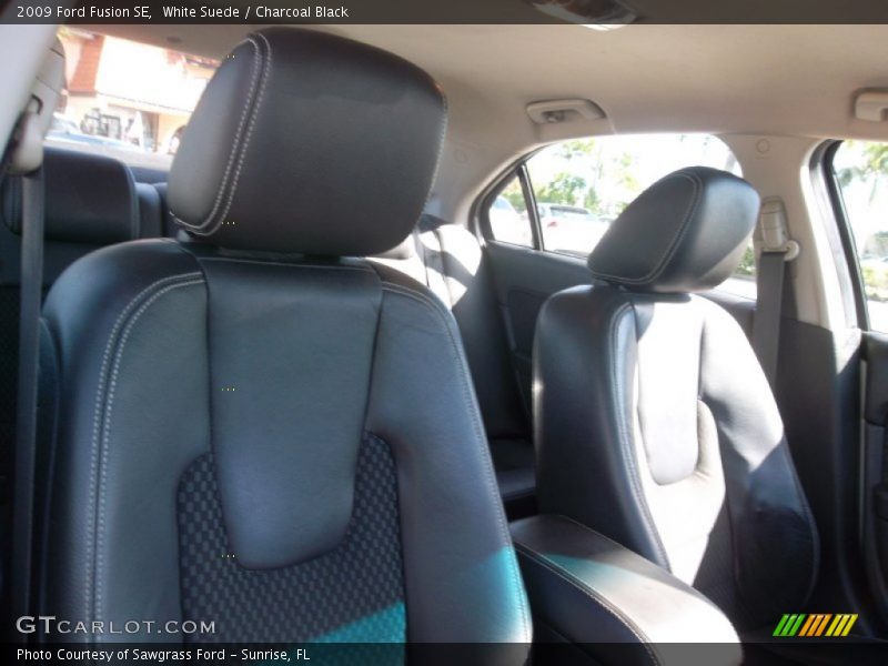 White Suede / Charcoal Black 2009 Ford Fusion SE