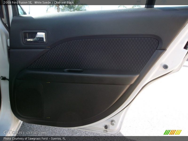 White Suede / Charcoal Black 2009 Ford Fusion SE
