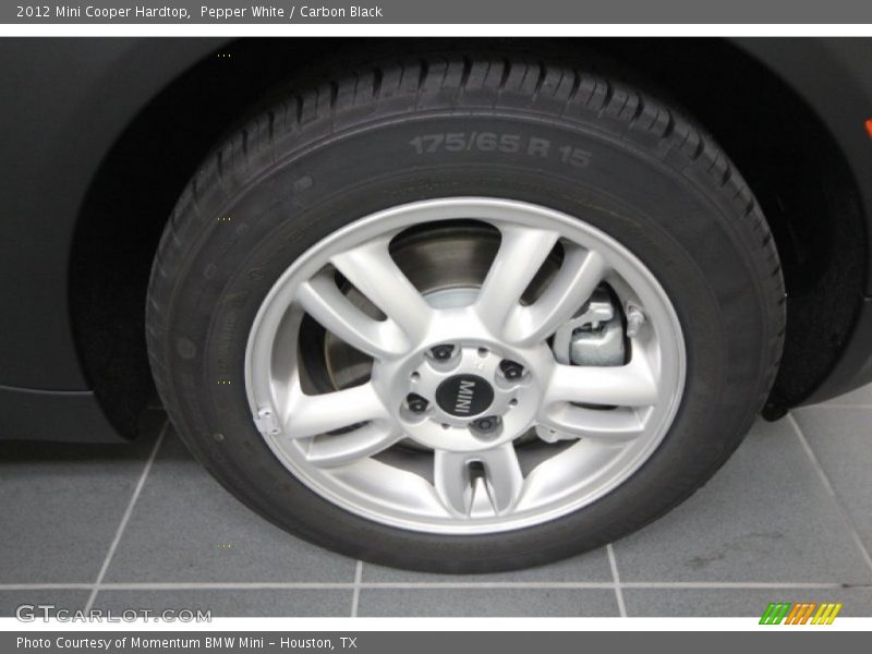Pepper White / Carbon Black 2012 Mini Cooper Hardtop