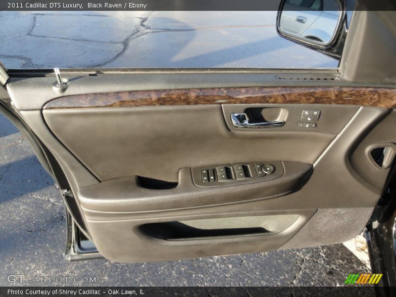 Black Raven / Ebony 2011 Cadillac DTS Luxury