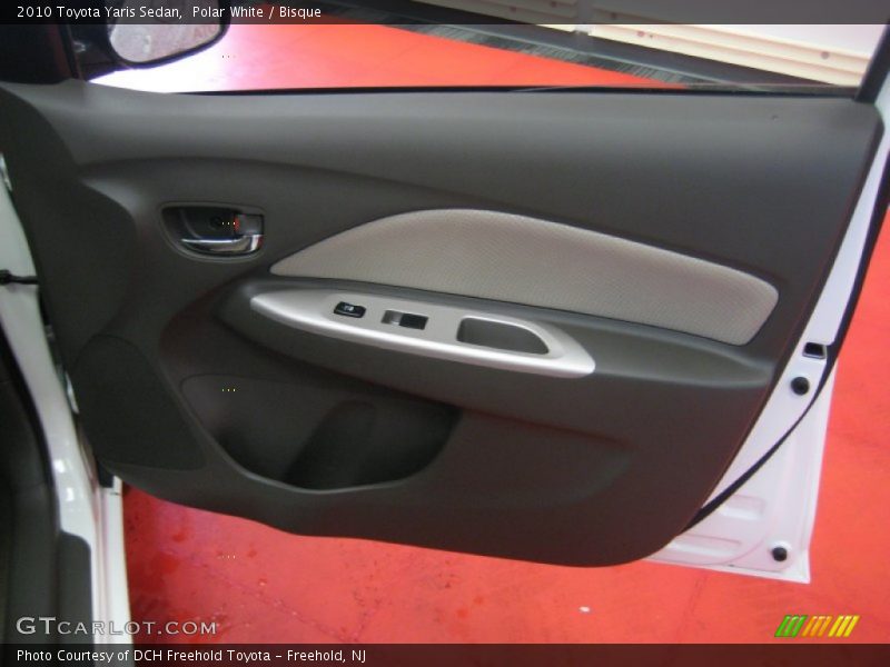 Polar White / Bisque 2010 Toyota Yaris Sedan