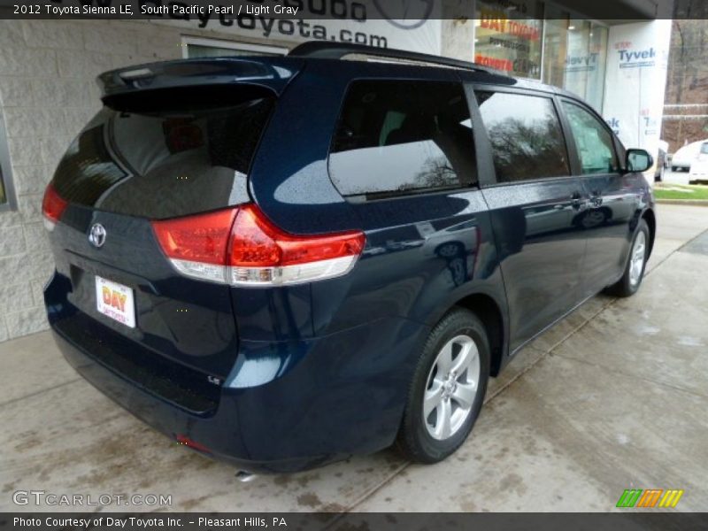 South Pacific Pearl / Light Gray 2012 Toyota Sienna LE