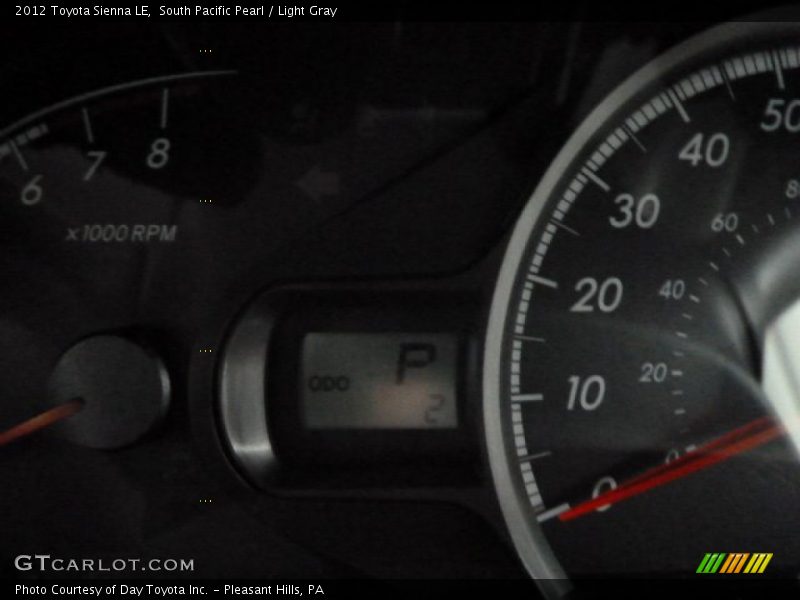 South Pacific Pearl / Light Gray 2012 Toyota Sienna LE