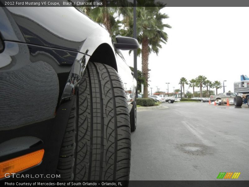 Black / Charcoal Black 2012 Ford Mustang V6 Coupe