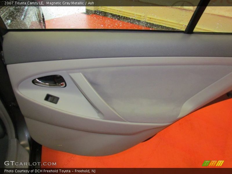 Magnetic Gray Metallic / Ash 2007 Toyota Camry LE