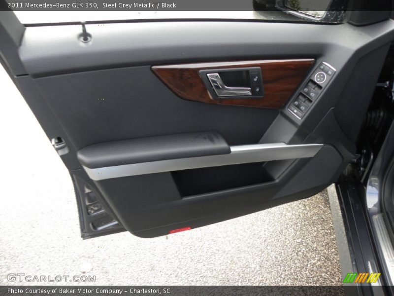 Steel Grey Metallic / Black 2011 Mercedes-Benz GLK 350