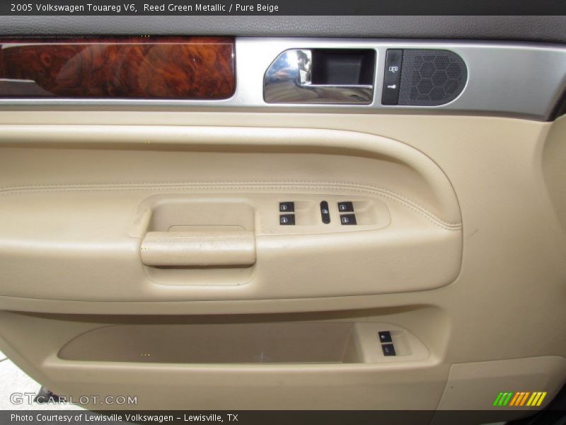 Reed Green Metallic / Pure Beige 2005 Volkswagen Touareg V6