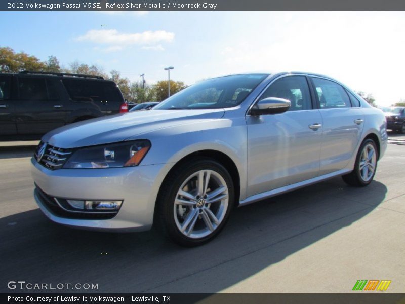 Reflex Silver Metallic / Moonrock Gray 2012 Volkswagen Passat V6 SE