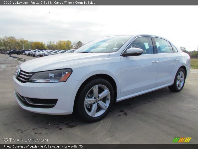 Candy White / Cornsilk Beige 2012 Volkswagen Passat 2.5L SE
