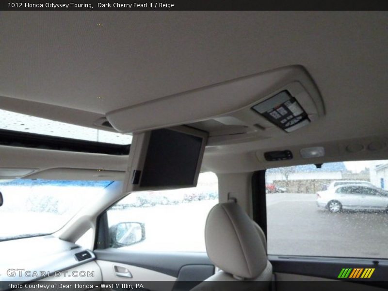 Dark Cherry Pearl II / Beige 2012 Honda Odyssey Touring