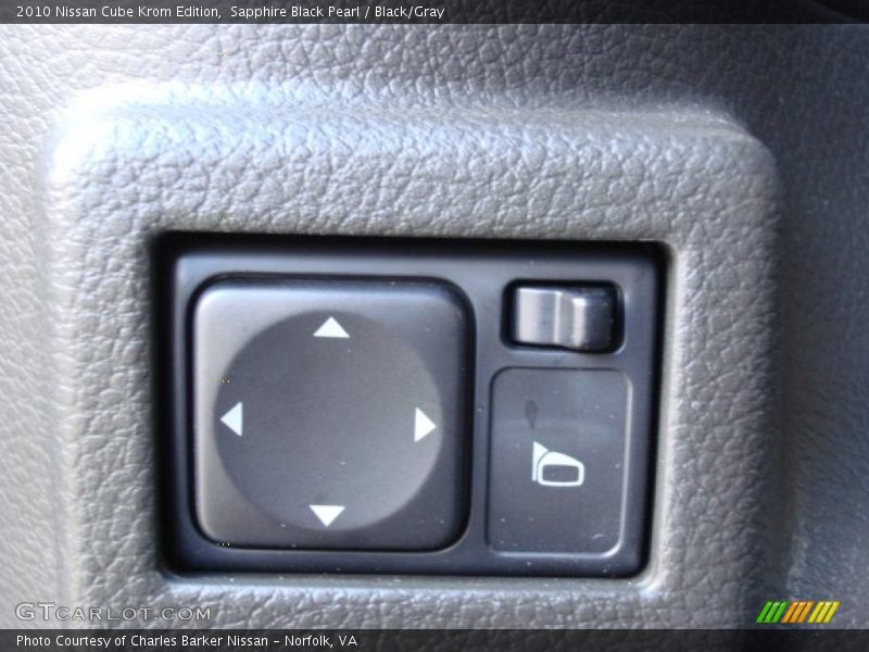 Sapphire Black Pearl / Black/Gray 2010 Nissan Cube Krom Edition