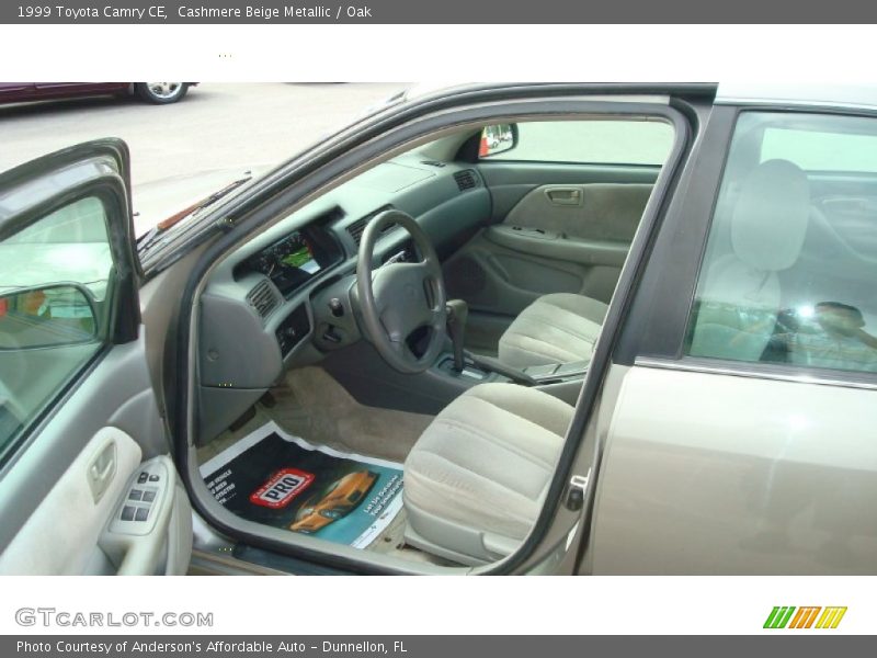 Cashmere Beige Metallic / Oak 1999 Toyota Camry CE