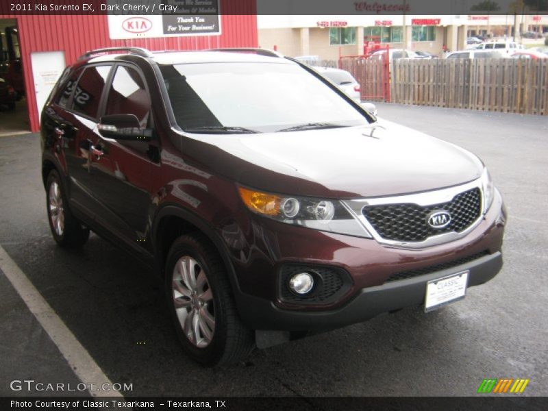 Dark Cherry / Gray 2011 Kia Sorento EX