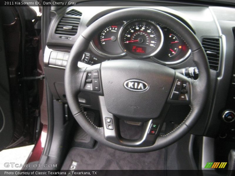 Dark Cherry / Gray 2011 Kia Sorento EX