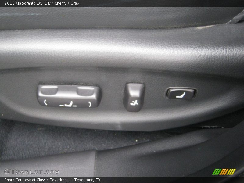 Dark Cherry / Gray 2011 Kia Sorento EX