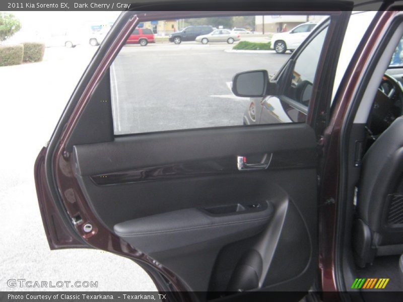 Dark Cherry / Gray 2011 Kia Sorento EX